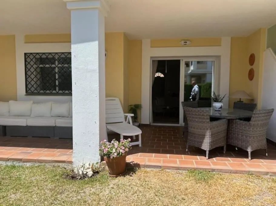 2Bedroom Apartment Aloha Nueva Andalucia 马尔韦利亚 西班牙