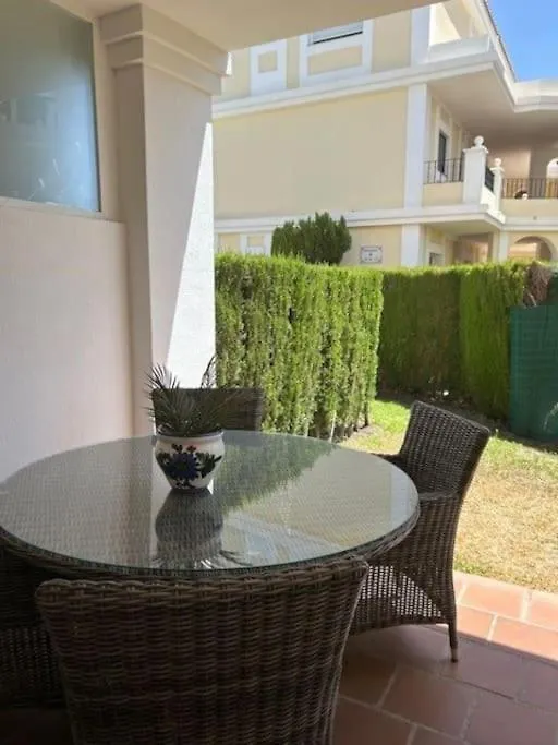 2Bedroom Apartment Aloha Nueva Andalucia Marbella 0*,  Spanien